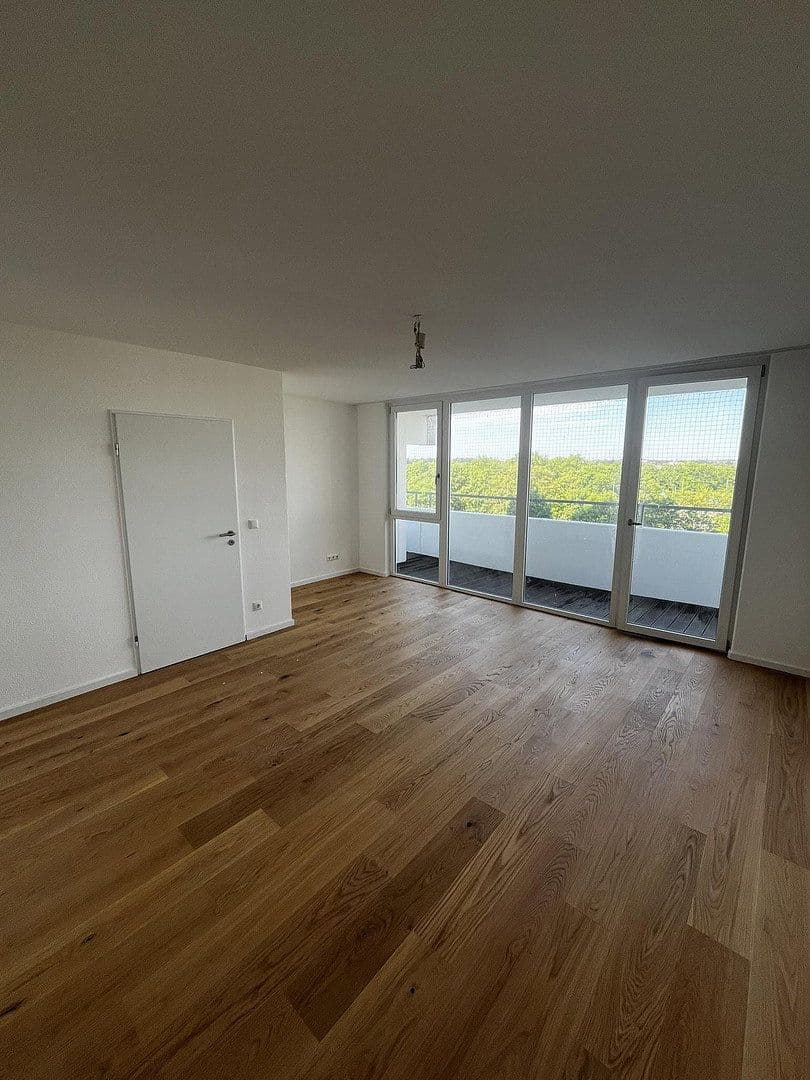 Prodej bytu 2+1 62 m², Wilhelm-Hauff-Straße 22, Augsburg, Bavorsko Prodej bytu 2+1 62 m², Wilhelm-Hauff-Straße 22, Augsburg, Bavorsko