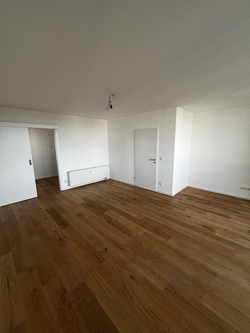 Prodej bytu 2+1 62 m², Wilhelm-Hauff-Straße 22, Augsburg, Bavorsko Prodej bytu 2+1 62 m², Wilhelm-Hauff-Straße 22, Augsburg, Bavorsko