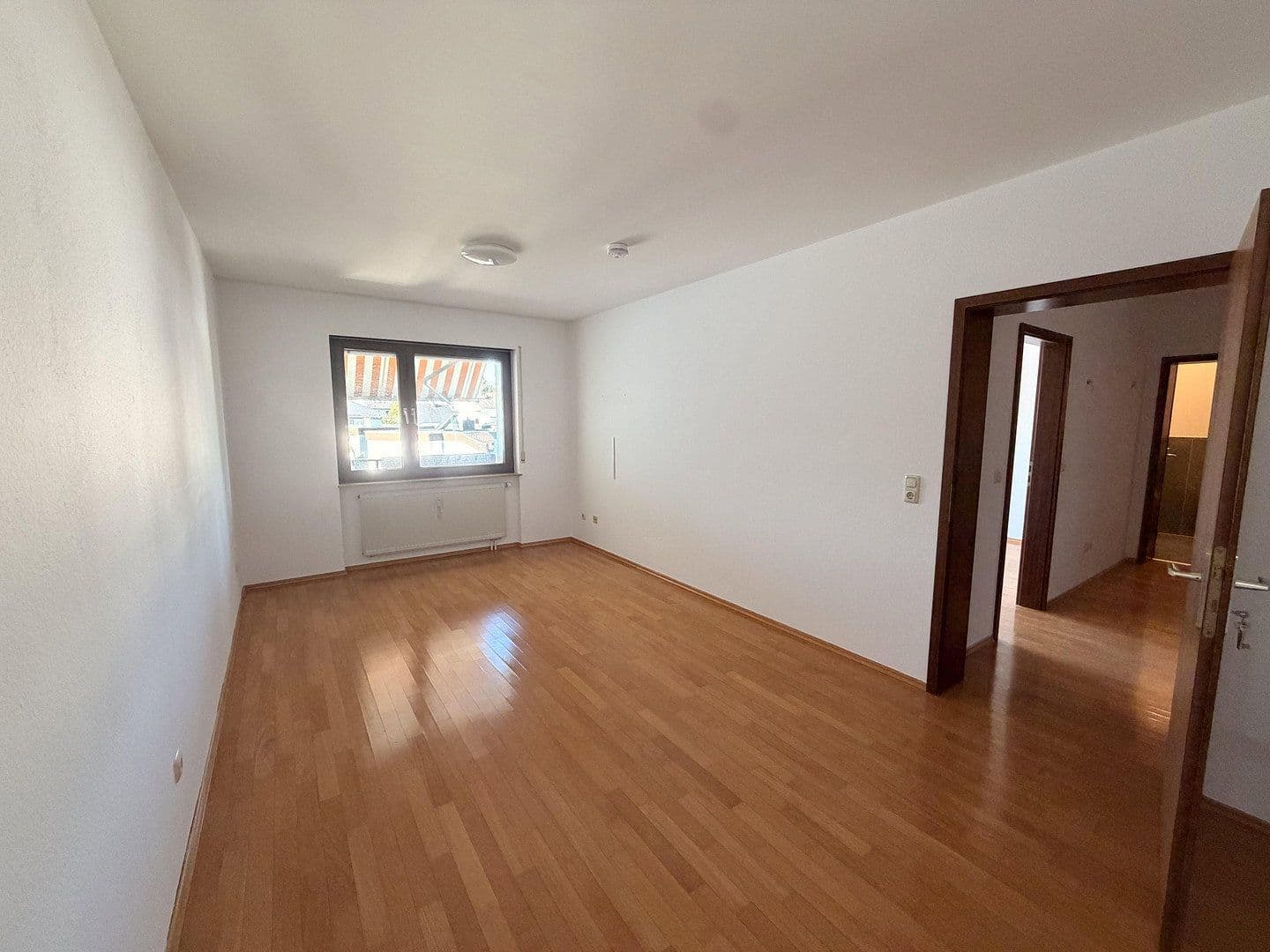 Pronájem bytu 2+1 63 m², Oberursel (Taunus), Hessen Pronájem bytu 2+1 63 m², Oberursel (Taunus), Hessen