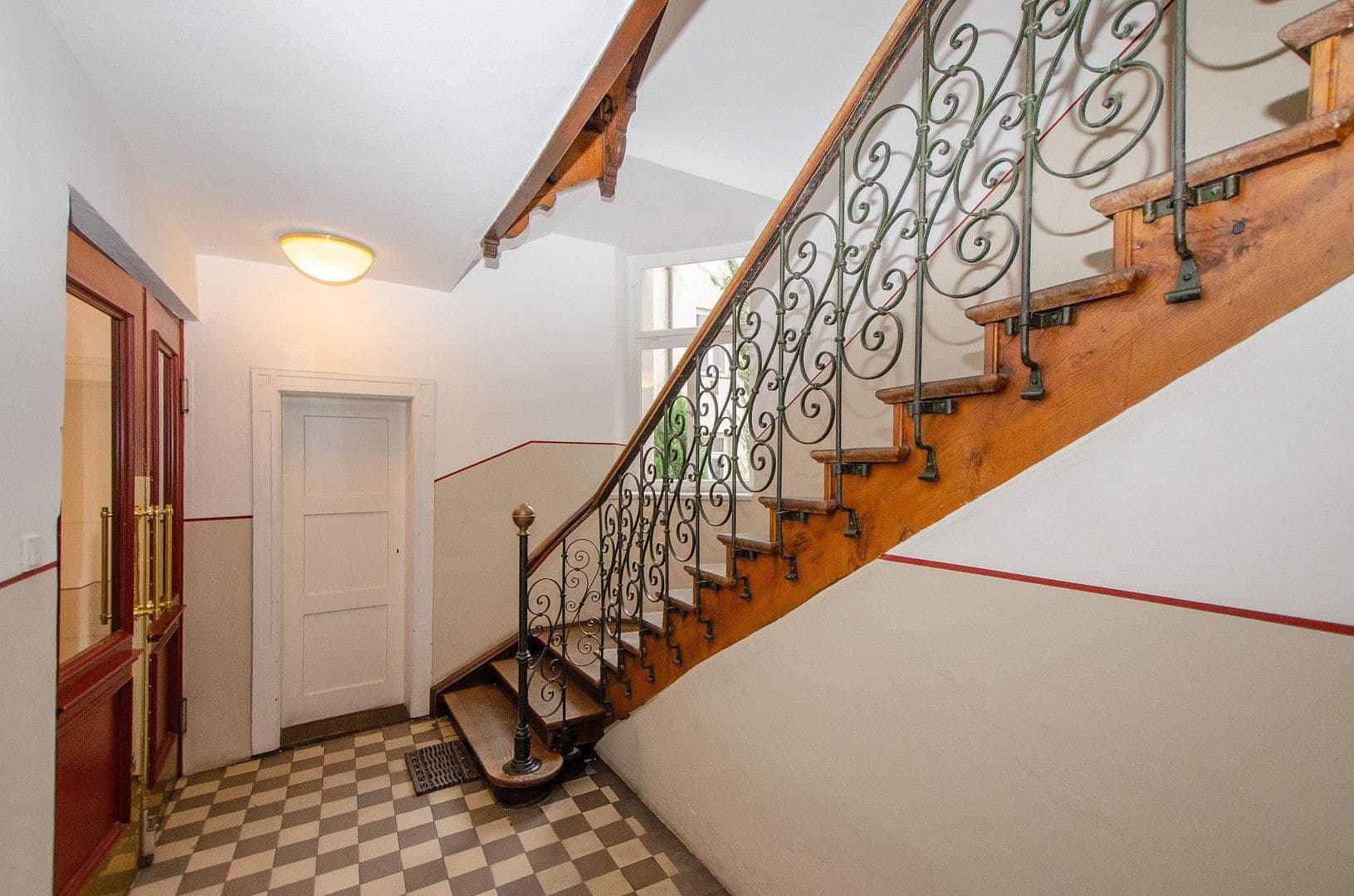 Prodej bytu 2+1 51 m², Schulstr. 43, München, Bavorsko Prodej bytu 2+1 51 m², Schulstr. 43, München, Bavorsko