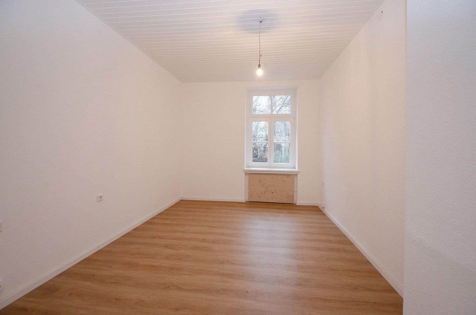 Prodej bytu 2+1 51 m², Schulstr. 43, München, Bavorsko Prodej bytu 2+1 51 m², Schulstr. 43, München, Bavorsko