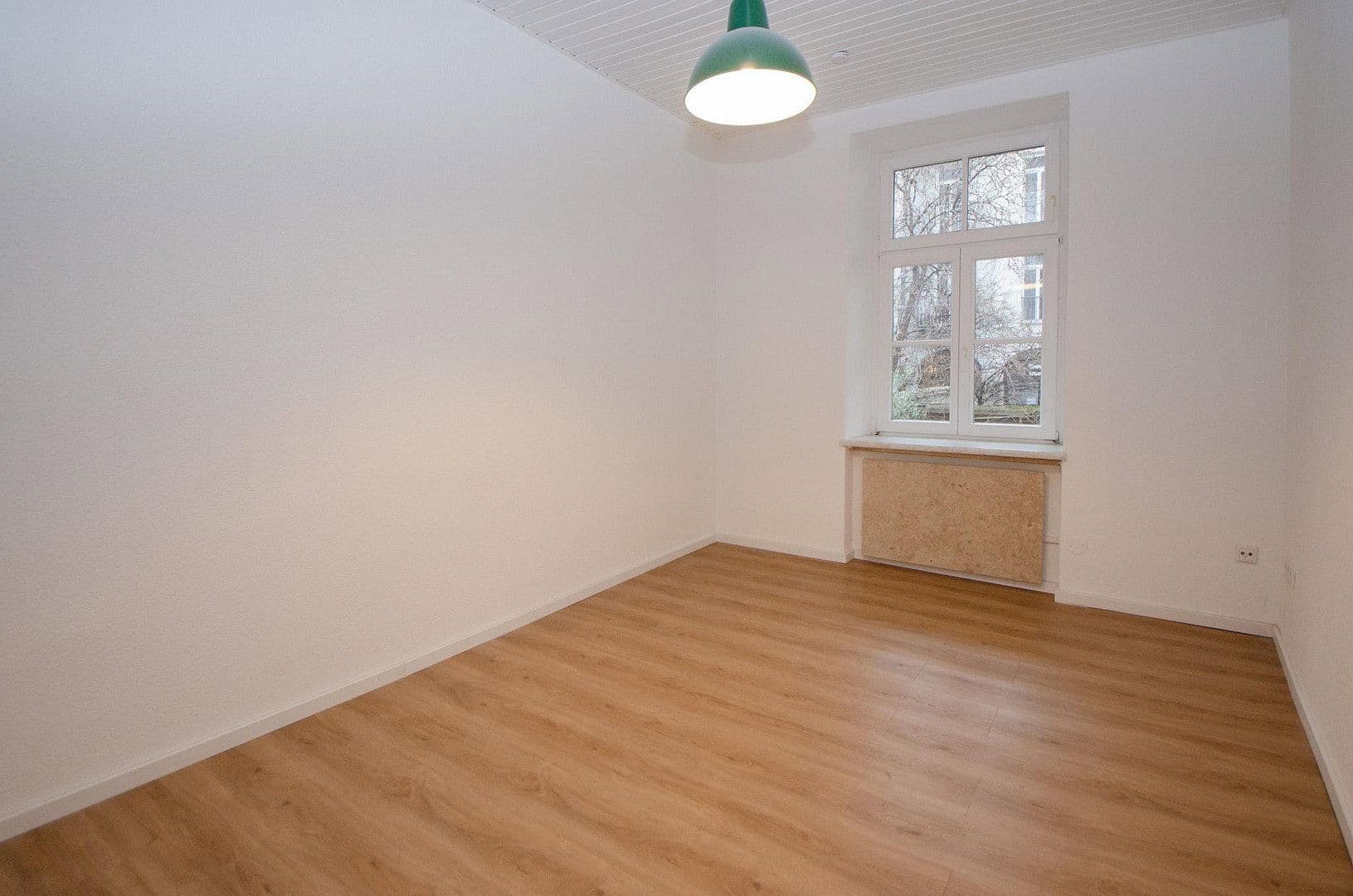 Prodej bytu 2+1 51 m², Schulstr. 43, München, Bavorsko Prodej bytu 2+1 51 m², Schulstr. 43, München, Bavorsko