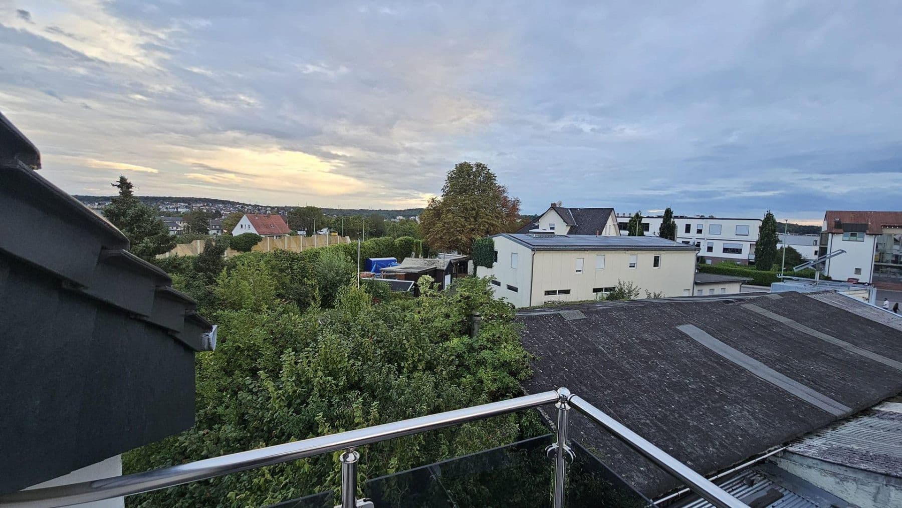 Pronájem bytu 3+1 80 m², Bad Vilbel, Hessen Pronájem bytu 3+1 80 m², Bad Vilbel, Hessen