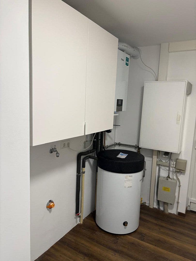 Prodej domu 161 m², pozemek 786 m², Dorfstraße 16 A, Fahrdorf, Šlesvicko-Holštýnsko Prodej domu 161 m², pozemek 786 m², Dorfstraße 16 A, Fahrdorf, Šlesvicko-Holštýnsko