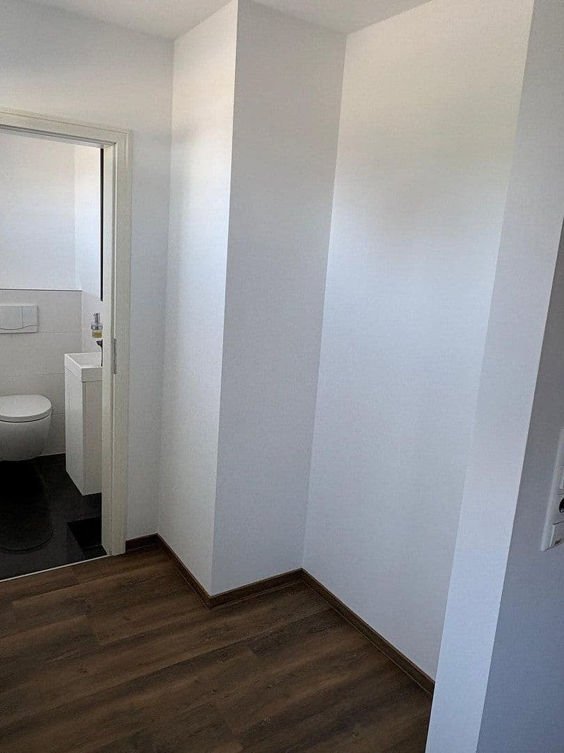 Prodej domu 161 m², pozemek 786 m², Dorfstraße 16 A, Fahrdorf, Šlesvicko-Holštýnsko Prodej domu 161 m², pozemek 786 m², Dorfstraße 16 A, Fahrdorf, Šlesvicko-Holštýnsko
