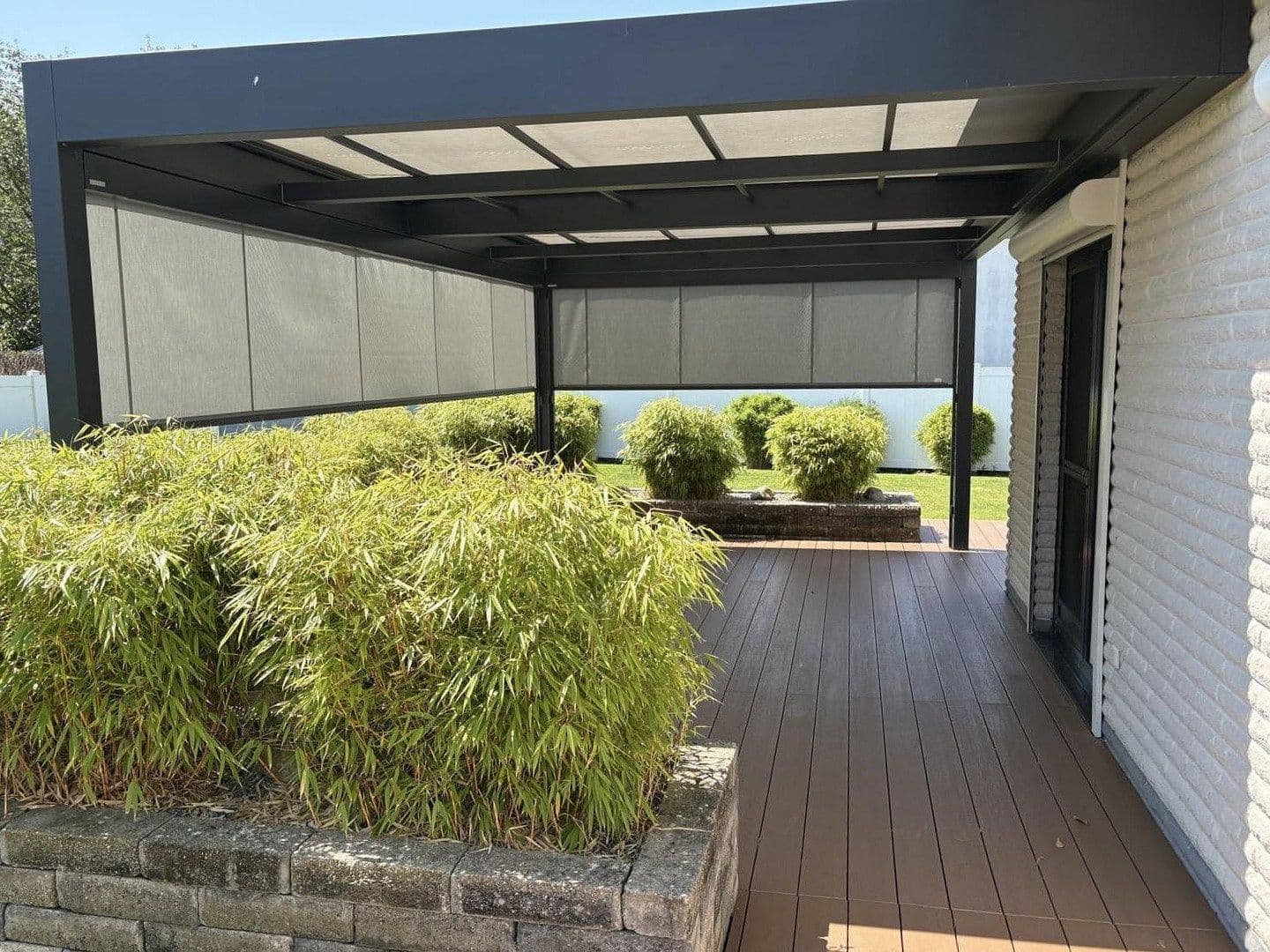 Prodej domu 161 m², pozemek 786 m², Dorfstraße 16 A, Fahrdorf, Šlesvicko-Holštýnsko Prodej domu 161 m², pozemek 786 m², Dorfstraße 16 A, Fahrdorf, Šlesvicko-Holštýnsko