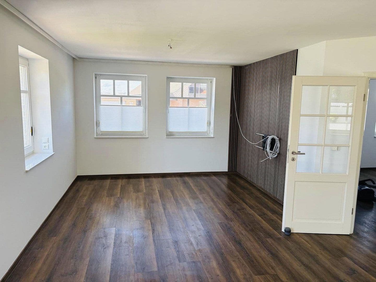 Prodej domu 161 m², pozemek 786 m², Dorfstraße 16 A, Fahrdorf, Šlesvicko-Holštýnsko Prodej domu 161 m², pozemek 786 m², Dorfstraße 16 A, Fahrdorf, Šlesvicko-Holštýnsko