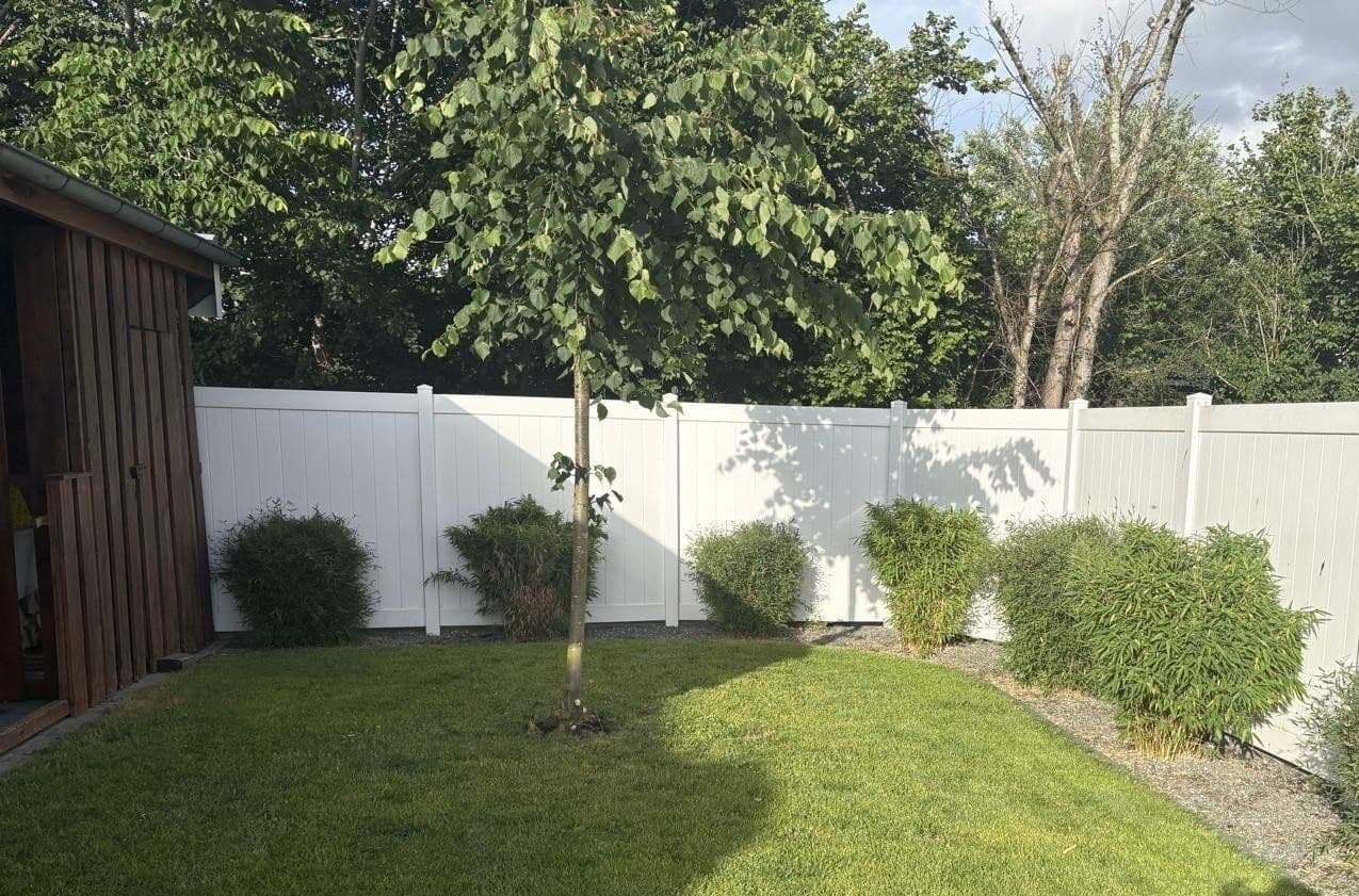 Prodej domu 161 m², pozemek 786 m², Dorfstraße 16 A, Fahrdorf, Šlesvicko-Holštýnsko Prodej domu 161 m², pozemek 786 m², Dorfstraße 16 A, Fahrdorf, Šlesvicko-Holštýnsko