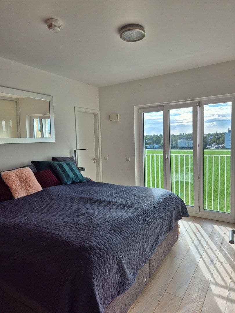 Pronájem bytu 4+1 128 m², Pfarrer-Mühlhauser-Str. 13, Karlsfeld, Bavorsko Pronájem bytu 4+1 128 m², Pfarrer-Mühlhauser-Str. 13, Karlsfeld, Bavorsko