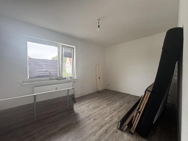Pronájem bytu 3+1 62 m², Beulshäuser Straße 6, Einbeck, Dolní Sasko Pronájem bytu 3+1 62 m², Beulshäuser Straße 6, Einbeck, Dolní Sasko