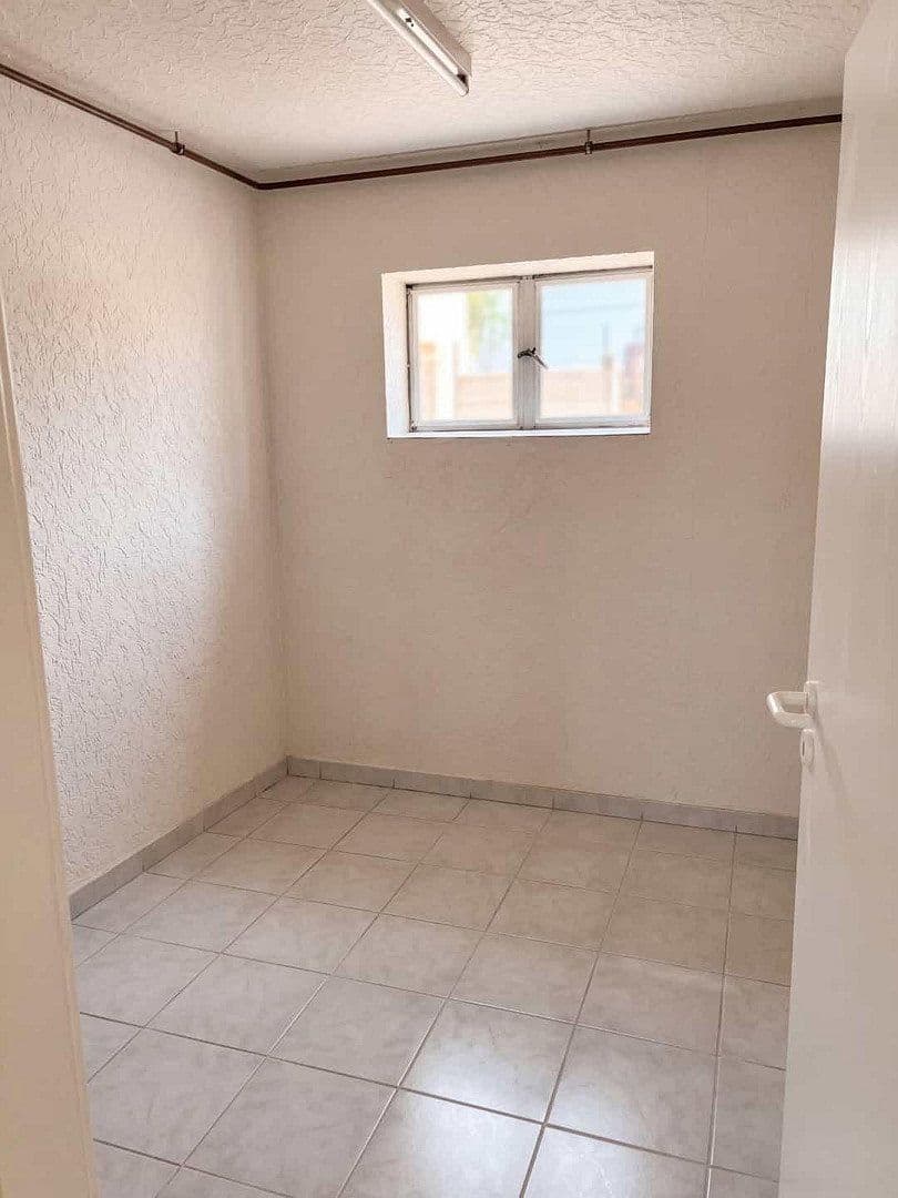 Prodej domu 137 m², pozemek 877 m², Auf dem Knorren 11, Amöneburg, Hessen Prodej domu 137 m², pozemek 877 m², Auf dem Knorren 11, Amöneburg, Hessen