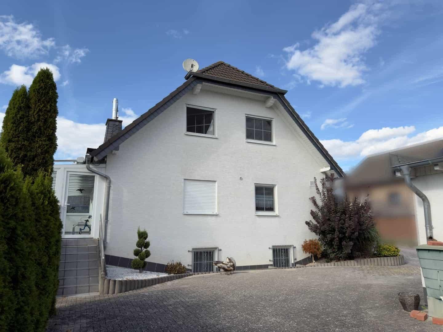 Prodej domu 137 m², pozemek 877 m², Auf dem Knorren 11, Amöneburg, Hessen Prodej domu 137 m², pozemek 877 m², Auf dem Knorren 11, Amöneburg, Hessen