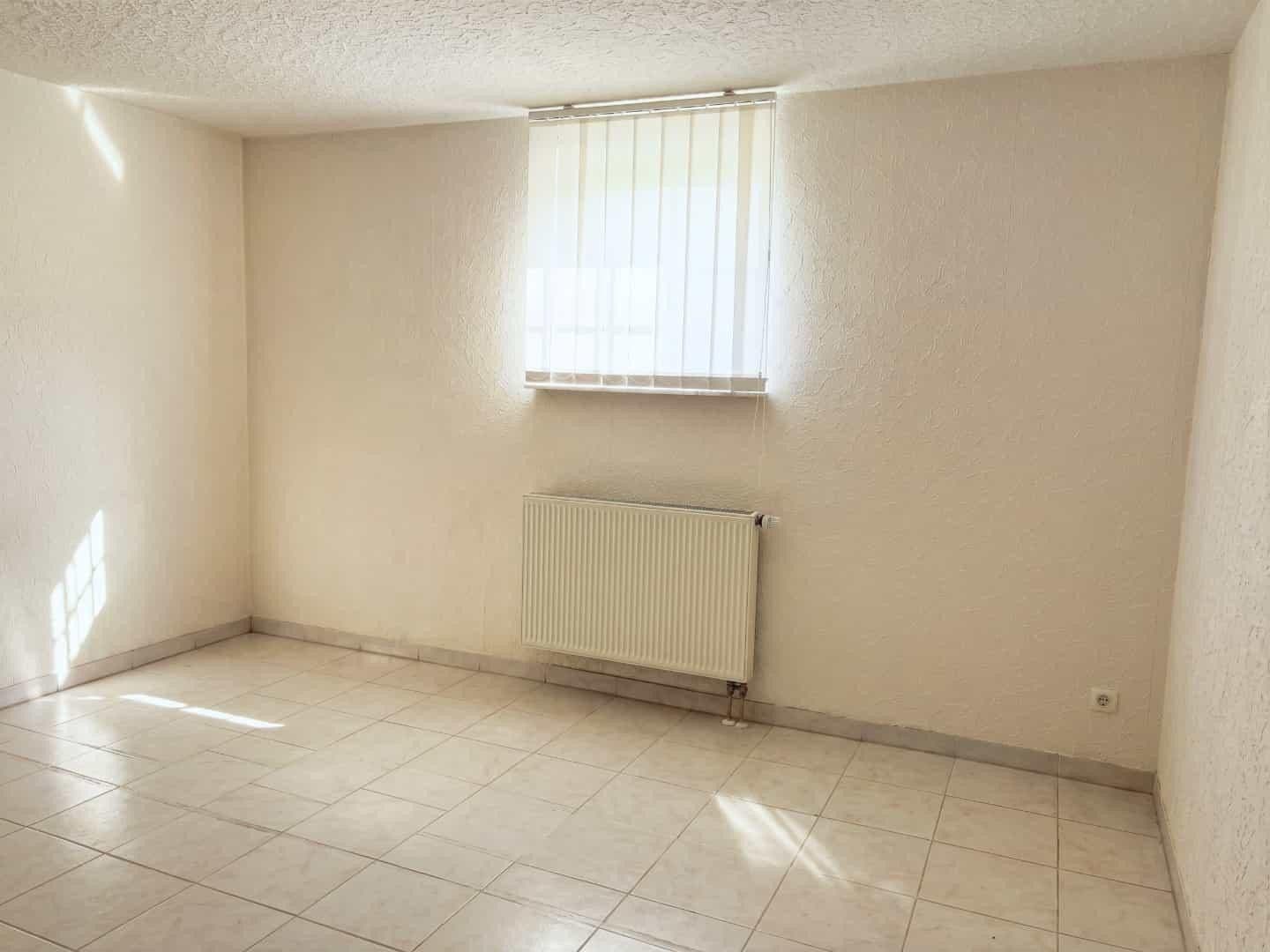 Prodej domu 137 m², pozemek 877 m², Auf dem Knorren 11, Amöneburg, Hessen Prodej domu 137 m², pozemek 877 m², Auf dem Knorren 11, Amöneburg, Hessen