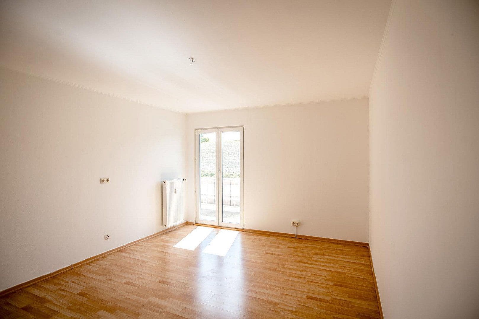 Pronájem bytu 3+1 79 m², Neunburgerstraße 22, Stamsried, Bavorsko Pronájem bytu 3+1 79 m², Neunburgerstraße 22, Stamsried, Bavorsko