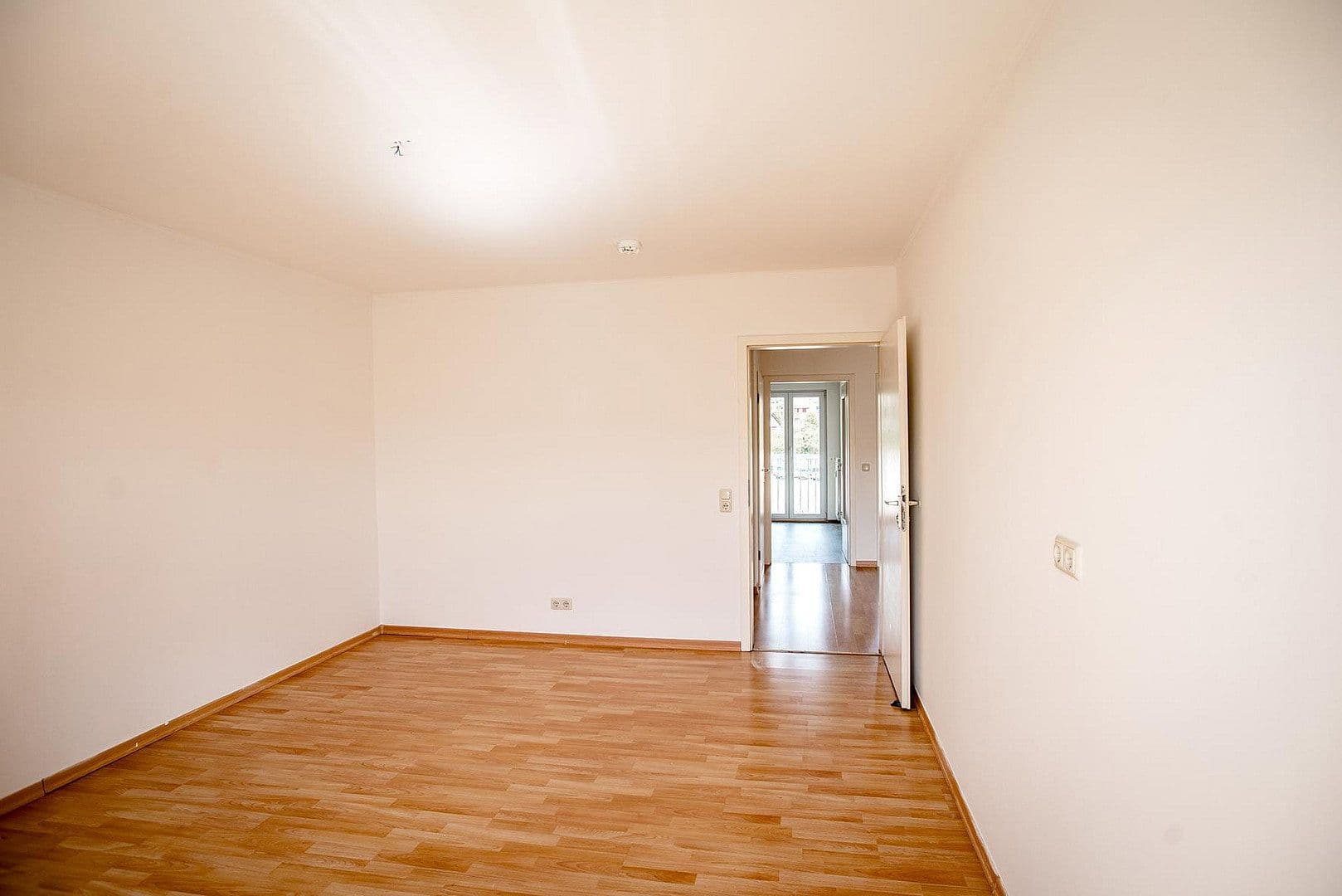 Pronájem bytu 3+1 79 m², Neunburgerstraße 22, Stamsried, Bavorsko Pronájem bytu 3+1 79 m², Neunburgerstraße 22, Stamsried, Bavorsko