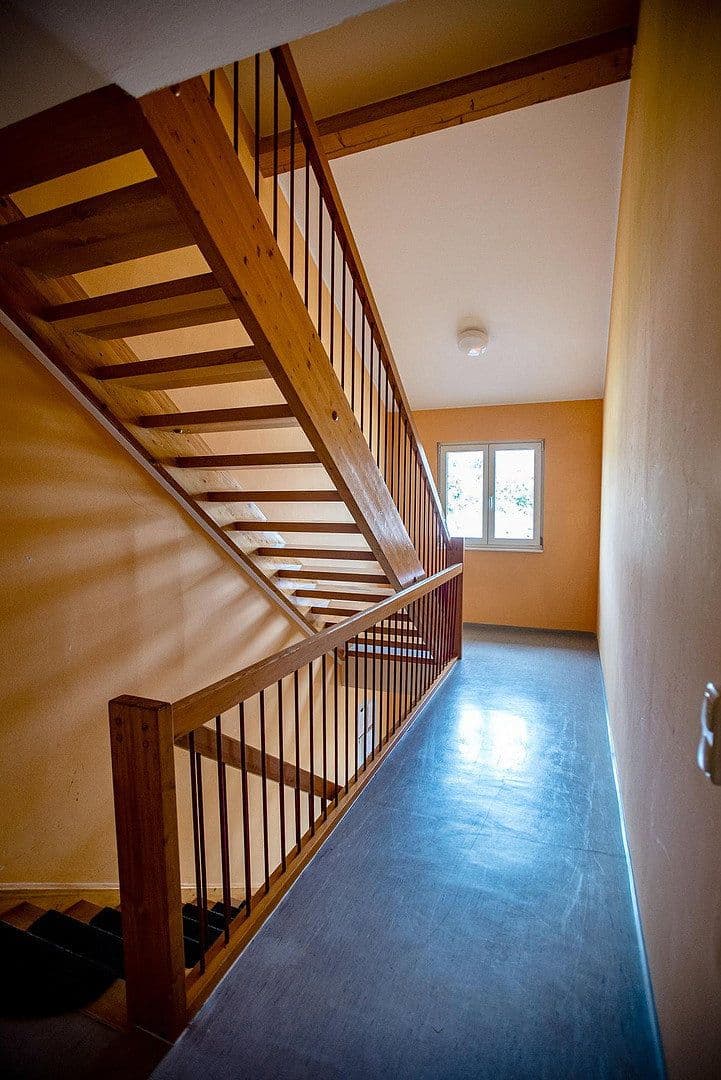 Pronájem bytu 3+1 79 m², Neunburgerstraße 22, Stamsried, Bavorsko Pronájem bytu 3+1 79 m², Neunburgerstraße 22, Stamsried, Bavorsko