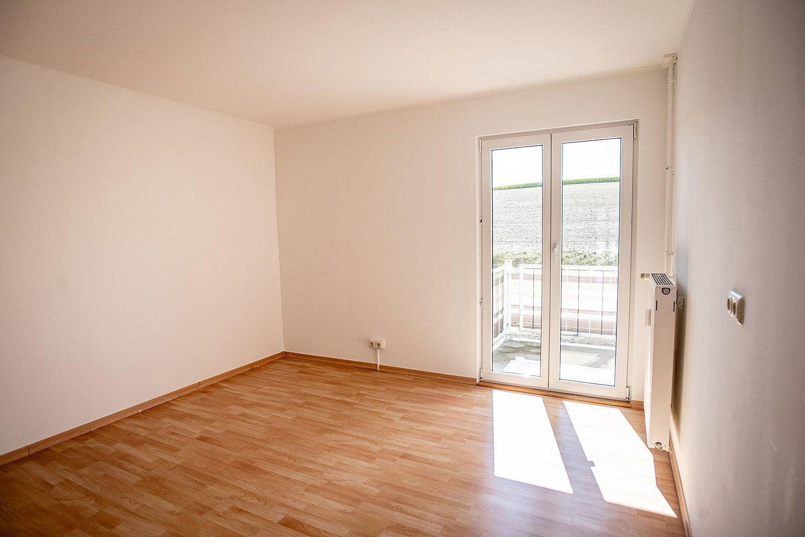Pronájem bytu 3+1 79 m², Neunburgerstraße 22, Stamsried, Bavorsko Pronájem bytu 3+1 79 m², Neunburgerstraße 22, Stamsried, Bavorsko