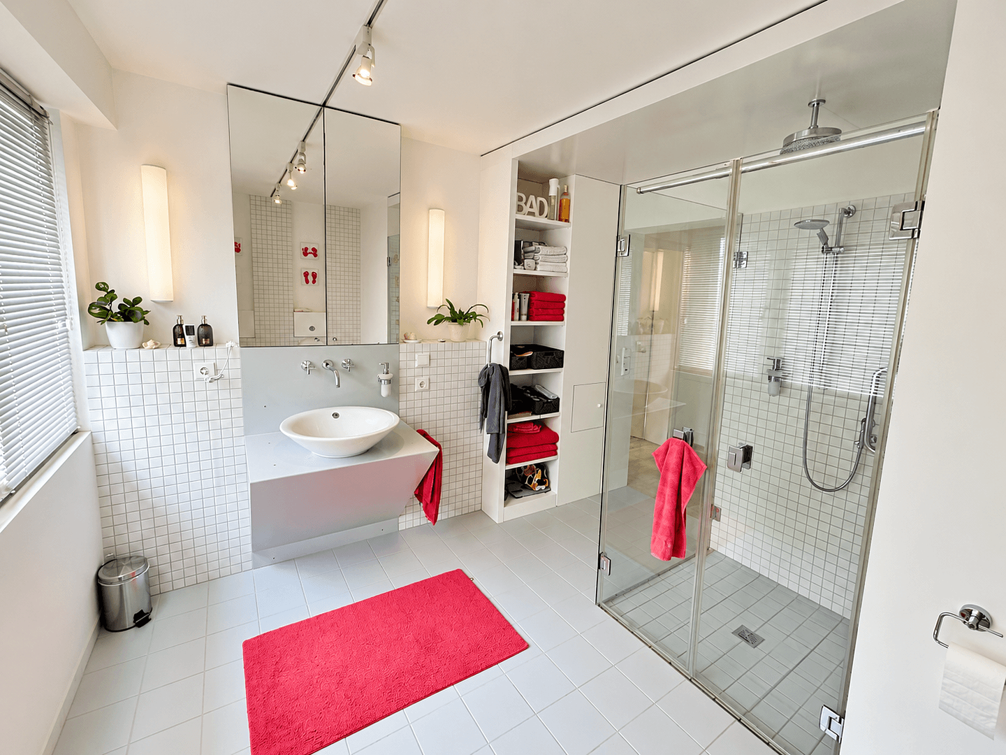 Prodej domu 260 m², pozemek 2.050 m², Kierspe, Severní Porýní-Vestfálsko Prodej domu 260 m², pozemek 2.050 m², Kierspe, Severní Porýní-Vestfálsko