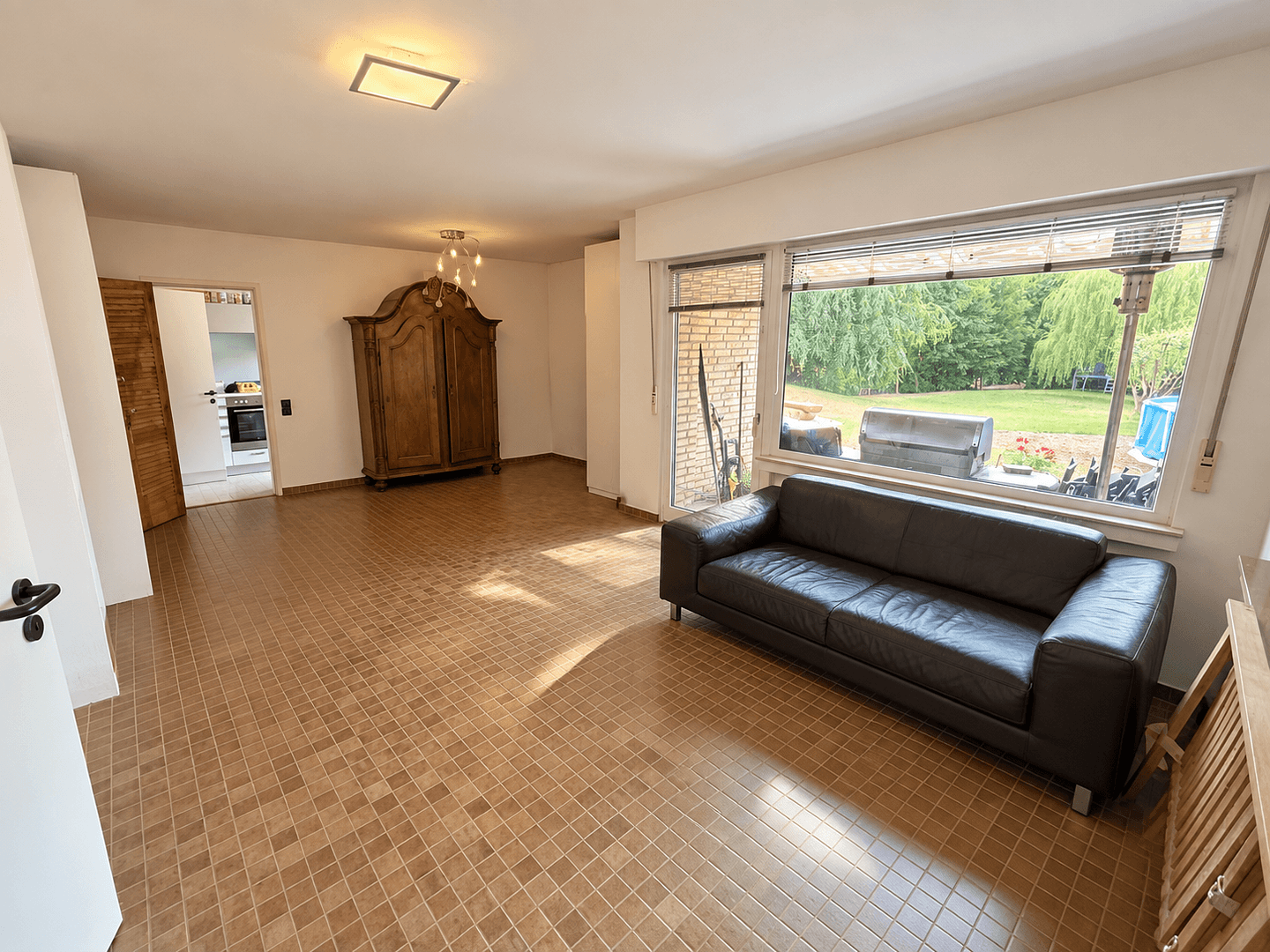 Prodej domu 260 m², pozemek 2.050 m², Kierspe, Severní Porýní-Vestfálsko Prodej domu 260 m², pozemek 2.050 m², Kierspe, Severní Porýní-Vestfálsko