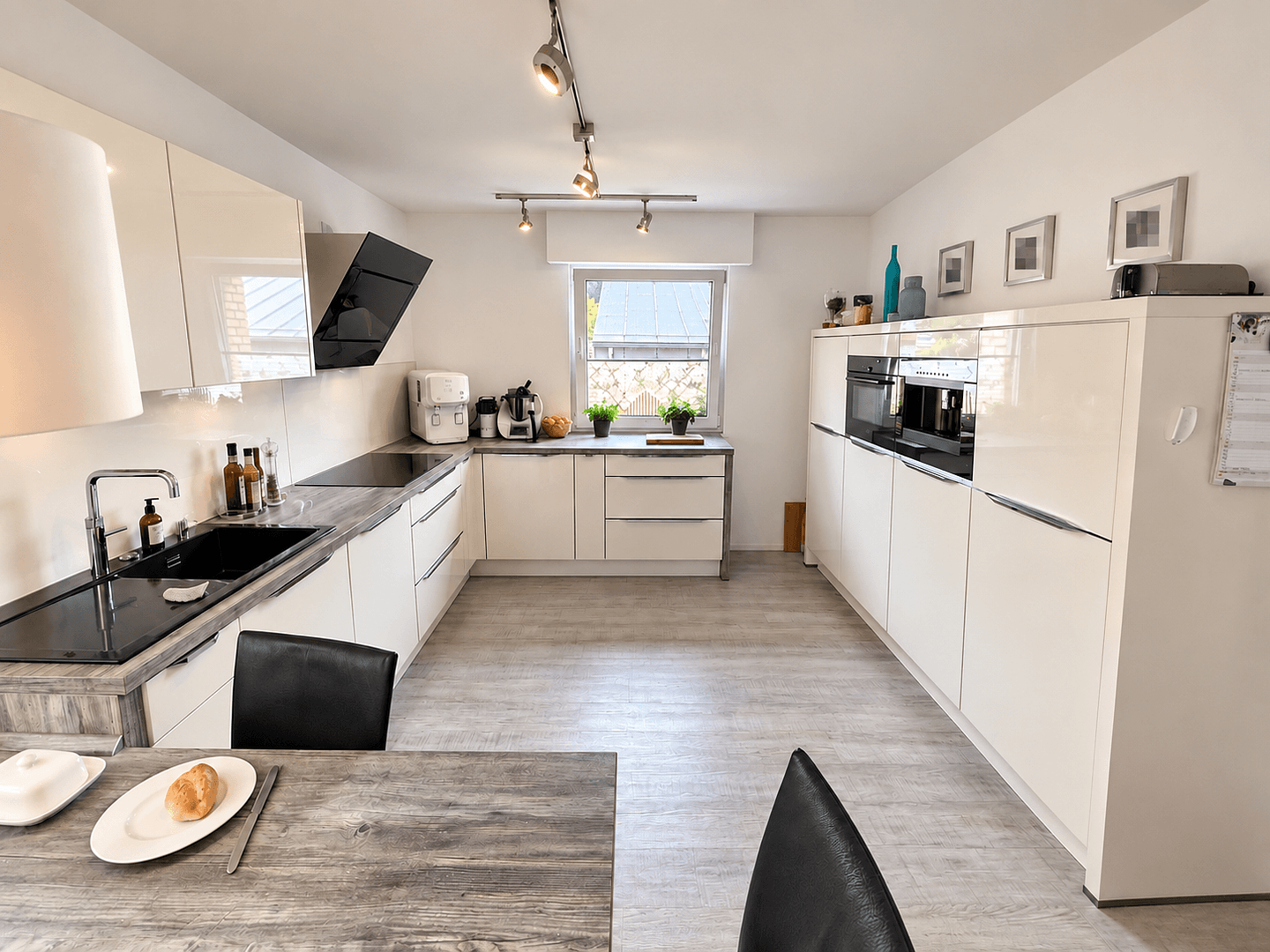 Prodej domu 260 m², pozemek 2.050 m², Kierspe, Severní Porýní-Vestfálsko Prodej domu 260 m², pozemek 2.050 m², Kierspe, Severní Porýní-Vestfálsko