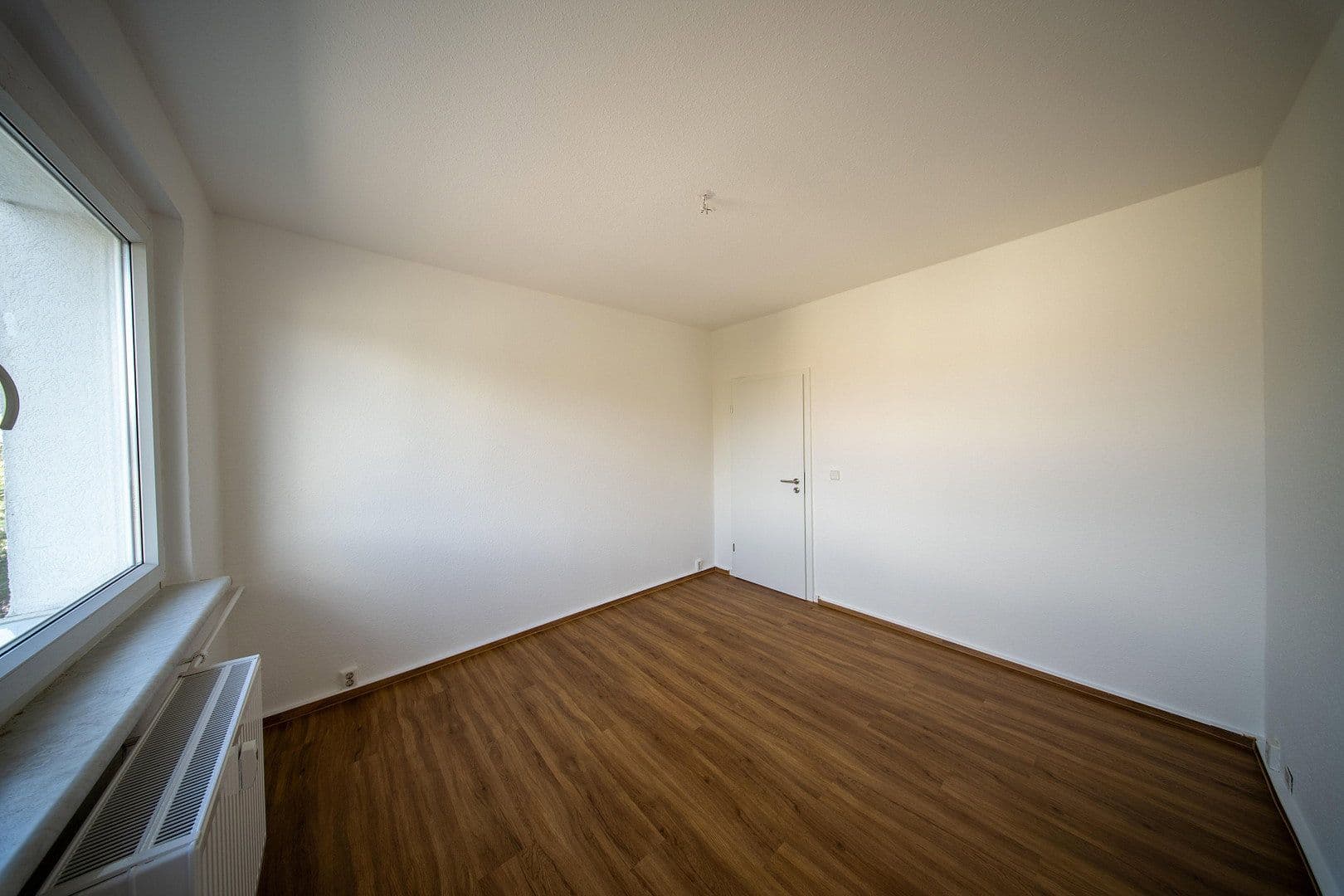 Pronájem bytu 4+1 75 m², Puschkinstraße 24, Bitterfeld-Wolfen, Sasko-Anhaltsko Pronájem bytu 4+1 75 m², Puschkinstraße 24, Bitterfeld-Wolfen, Sasko-Anhaltsko
