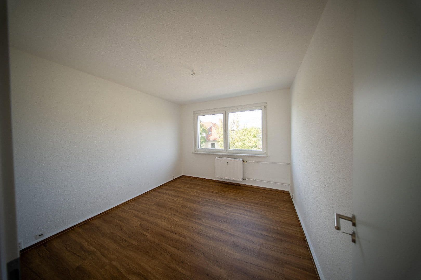 Pronájem bytu 4+1 75 m², Puschkinstraße 24, Bitterfeld-Wolfen, Sasko-Anhaltsko Pronájem bytu 4+1 75 m², Puschkinstraße 24, Bitterfeld-Wolfen, Sasko-Anhaltsko