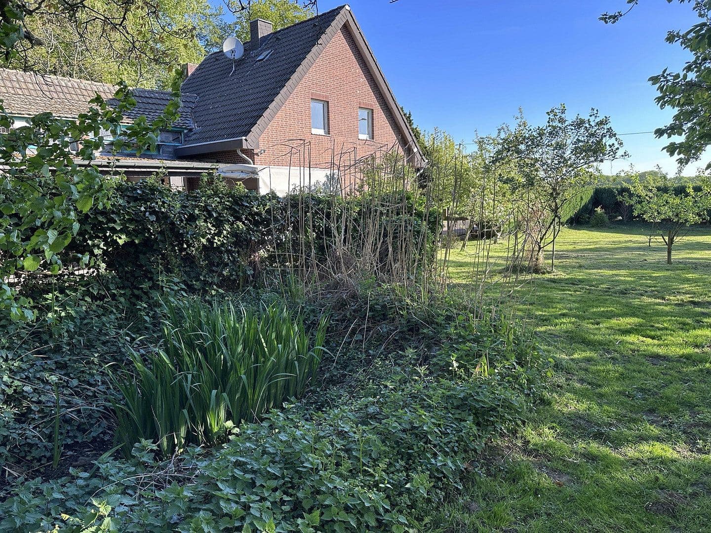 Prodej domu 169 m², pozemek 3.183 m², Karstraße 17a, Nettetal, Severní Porýní-Vestfálsko Prodej domu 169 m², pozemek 3.183 m², Karstraße 17a, Nettetal, Severní Porýní-Vestfálsko