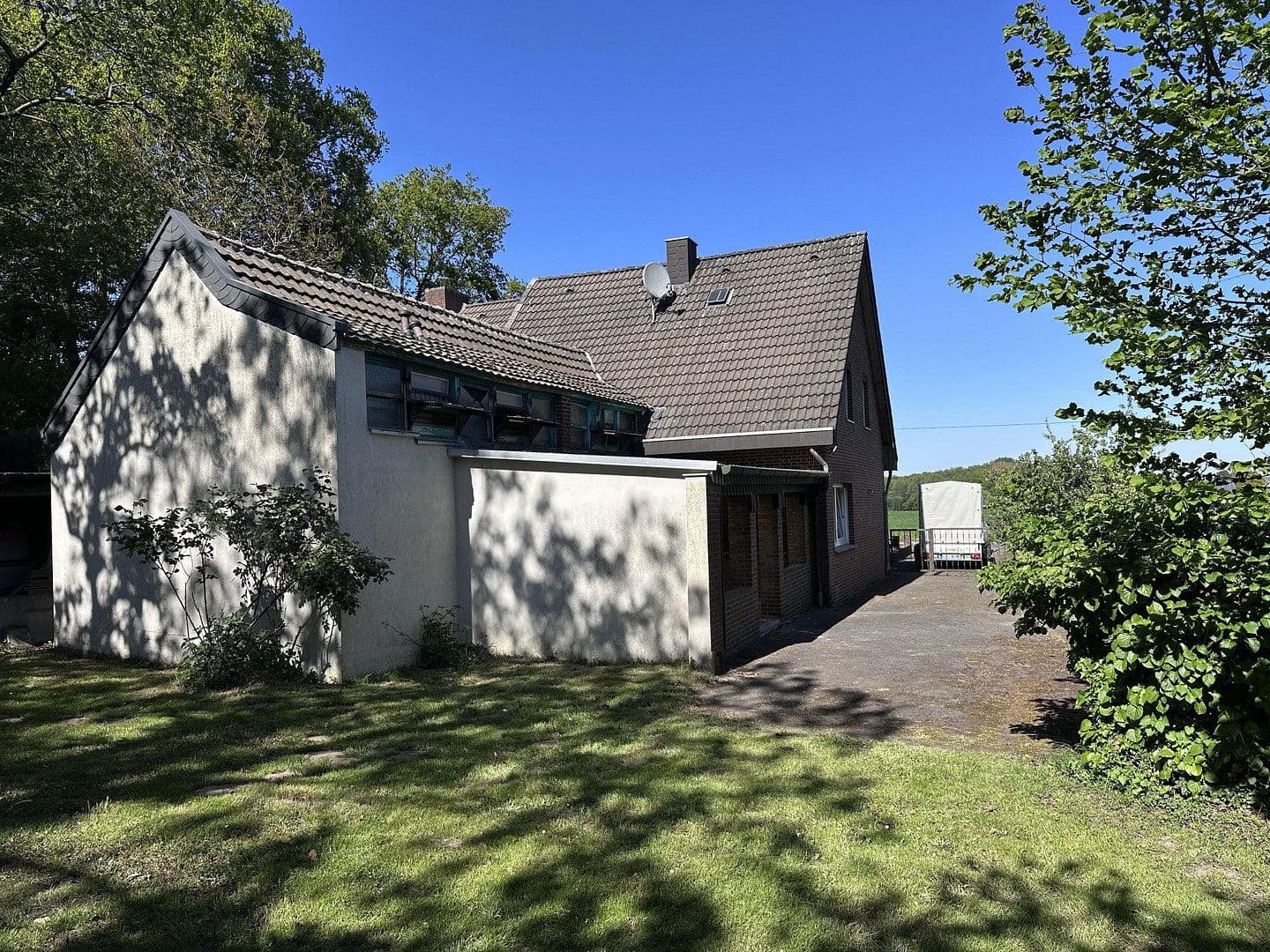 Prodej domu 169 m², pozemek 3.183 m², Karstraße 17a, Nettetal, Severní Porýní-Vestfálsko Prodej domu 169 m², pozemek 3.183 m², Karstraße 17a, Nettetal, Severní Porýní-Vestfálsko