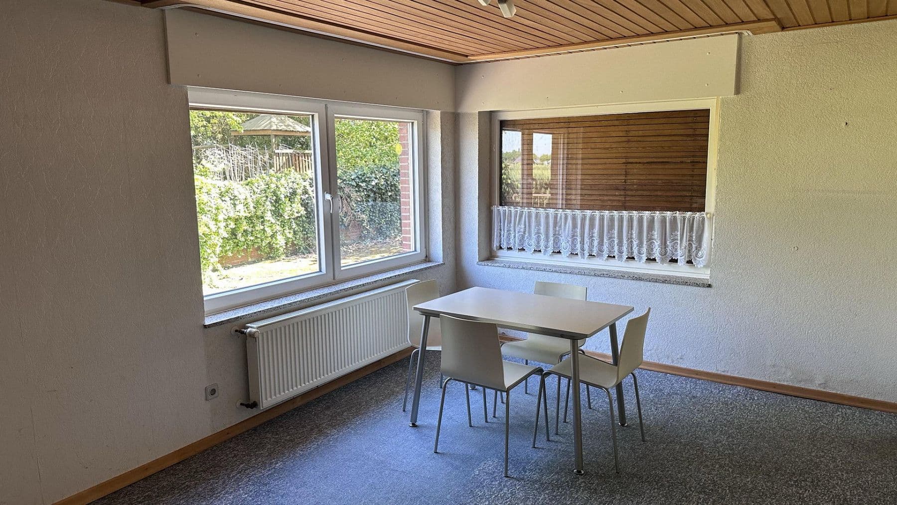 Prodej domu 169 m², pozemek 3.183 m², Karstraße 17a, Nettetal, Severní Porýní-Vestfálsko Prodej domu 169 m², pozemek 3.183 m², Karstraße 17a, Nettetal, Severní Porýní-Vestfálsko