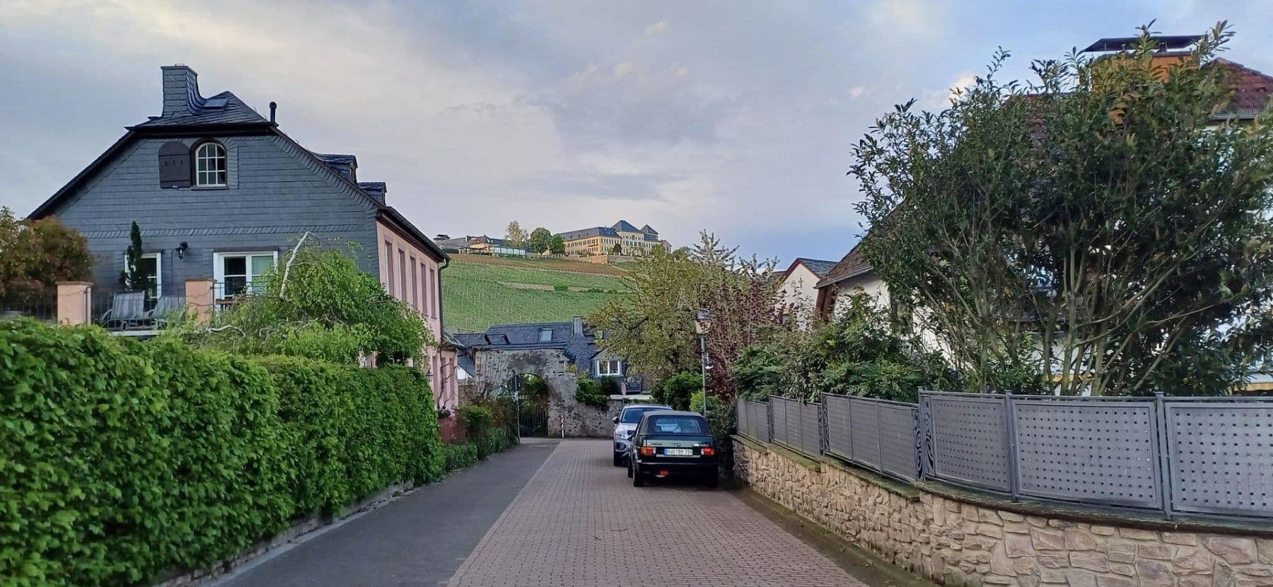 Prodej domu 200 m², pozemek 274 m², Geisenheim, Hessen Prodej domu 200 m², pozemek 274 m², Geisenheim, Hessen