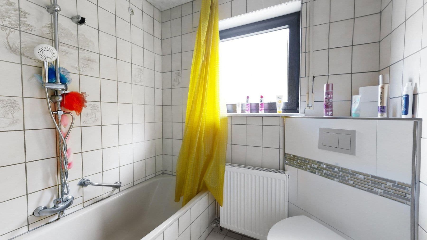 Prodej domu 244 m², pozemek 723 m², Kaiserslautern, Porýní-Falc Prodej domu 244 m², pozemek 723 m², Kaiserslautern, Porýní-Falc