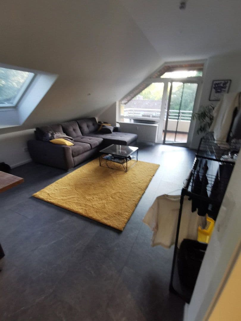 Pronájem bytu 2+kk 57 m², Leinfelden-Echterdingen, Bádensko-Württembersko Pronájem bytu 2+kk 57 m², Leinfelden-Echterdingen, Bádensko-Württembersko