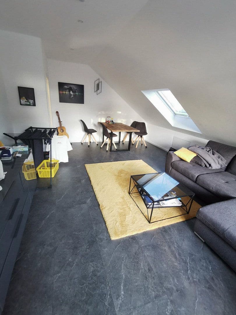 Pronájem bytu 2+kk 57 m², Leinfelden-Echterdingen, Bádensko-Württembersko Pronájem bytu 2+kk 57 m², Leinfelden-Echterdingen, Bádensko-Württembersko