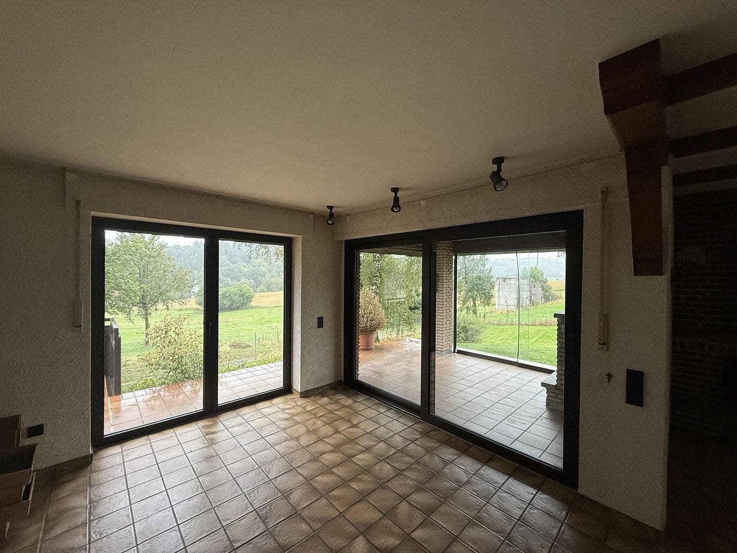 Pronájem domu 145 m², pozemek 650 m², Neuenrader Straße 27, Balve, Severní Porýní-Vestfálsko Pronájem domu 145 m², pozemek 650 m², Neuenrader Straße 27, Balve, Severní Porýní-Vestfálsko