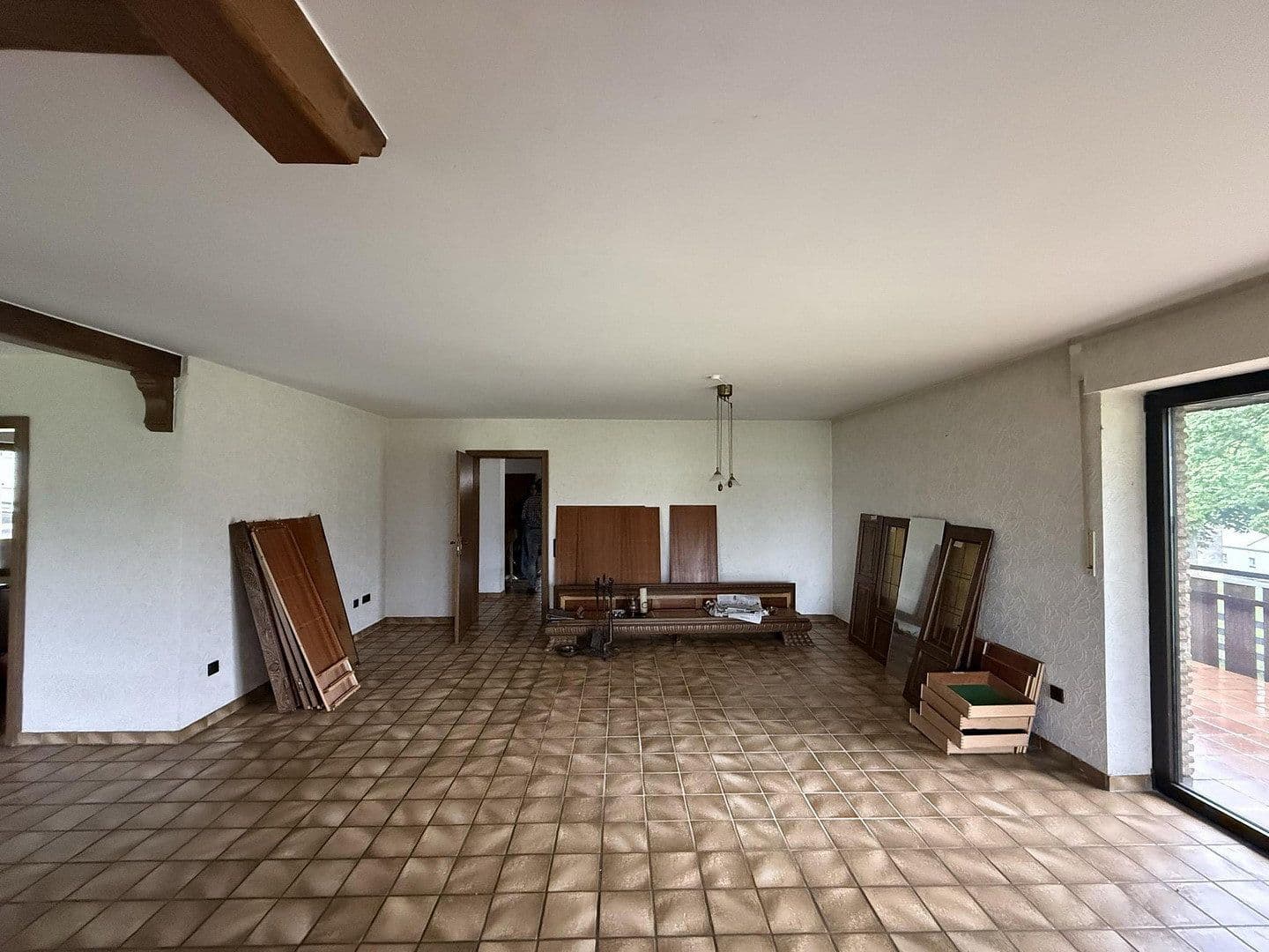 Pronájem domu 145 m², pozemek 650 m², Neuenrader Straße 27, Balve, Severní Porýní-Vestfálsko Pronájem domu 145 m², pozemek 650 m², Neuenrader Straße 27, Balve, Severní Porýní-Vestfálsko