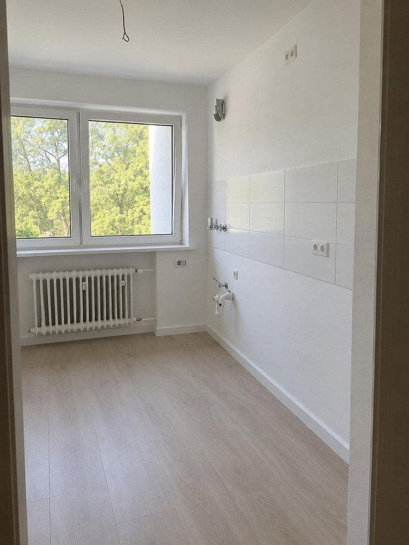 Pronájem bytu 3+1 80 m², München, Bavorsko Pronájem bytu 3+1 80 m², München, Bavorsko