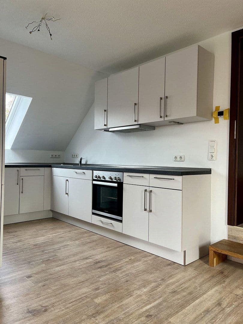 Pronájem bytu 4+1 91 m², Missionsweg 7, Seevetal, Dolní Sasko Pronájem bytu 4+1 91 m², Missionsweg 7, Seevetal, Dolní Sasko