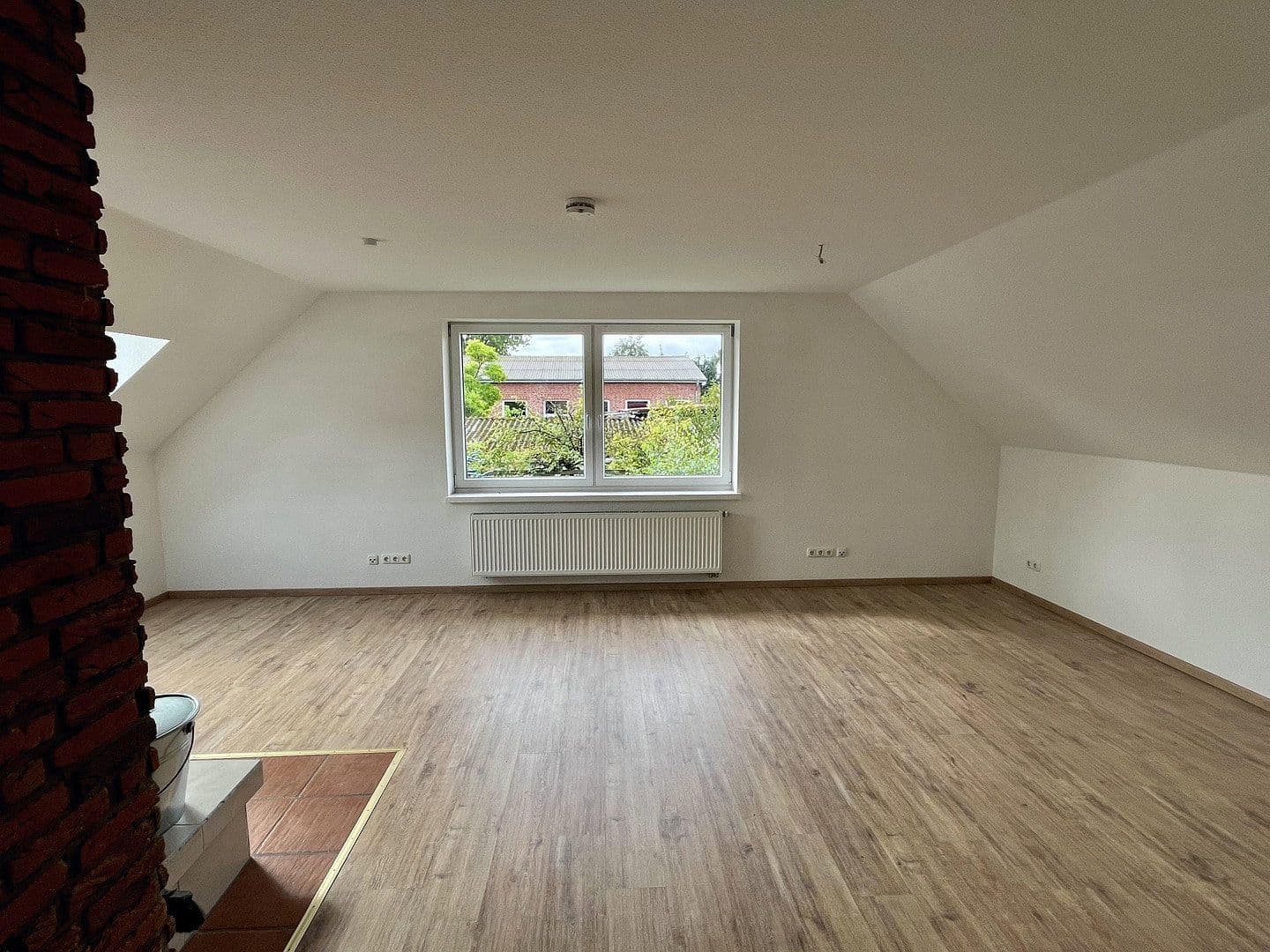 Pronájem bytu 4+1 91 m², Missionsweg 7, Seevetal, Dolní Sasko Pronájem bytu 4+1 91 m², Missionsweg 7, Seevetal, Dolní Sasko
