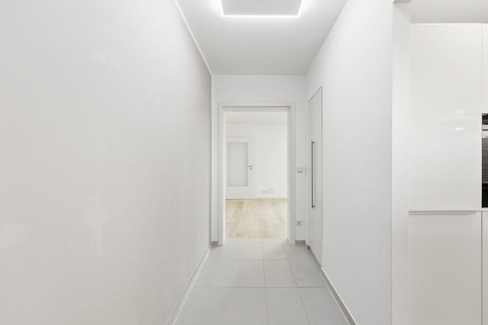 Pronájem bytu 2+kk 74 m², Landsberger Str. 431, München, Bavorsko Pronájem bytu 2+kk 74 m², Landsberger Str. 431, München, Bavorsko