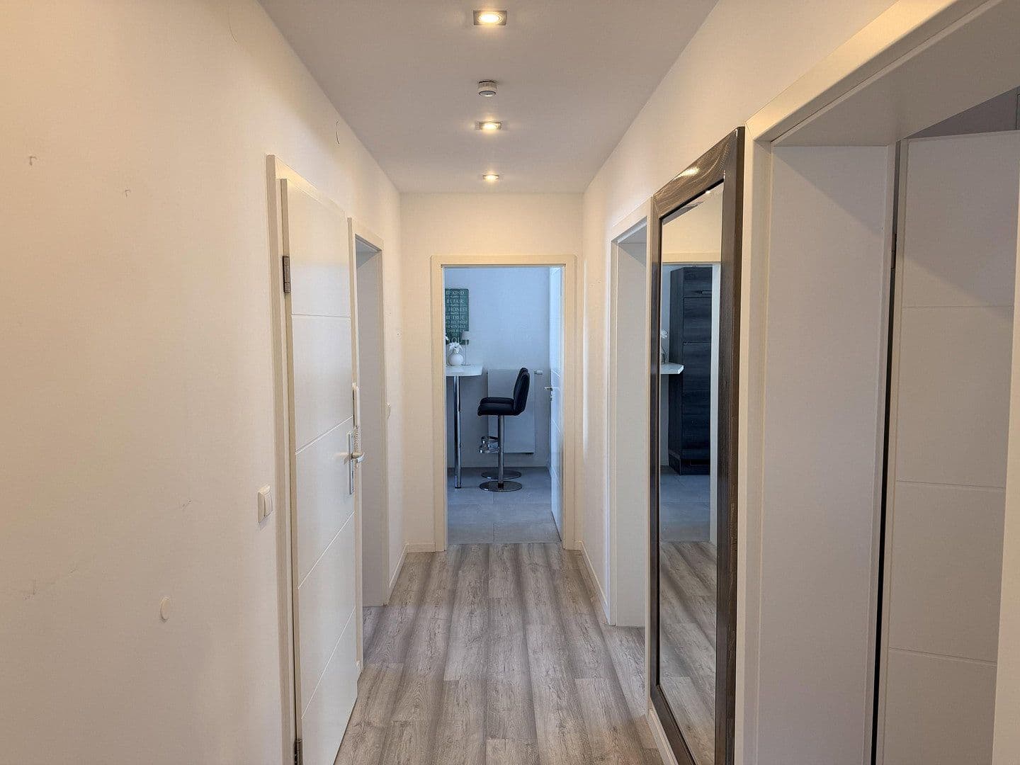 Prodej domu 225 m², pozemek 350 m², Aystetten, Bavorsko Prodej domu 225 m², pozemek 350 m², Aystetten, Bavorsko