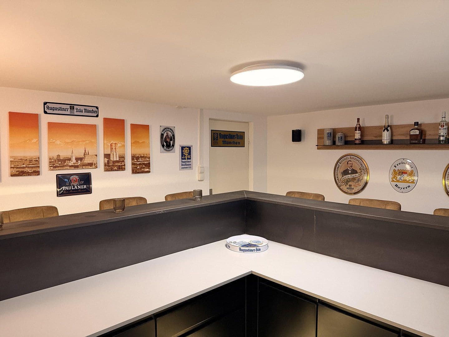 Prodej domu 225 m², pozemek 350 m², Aystetten, Bavorsko Prodej domu 225 m², pozemek 350 m², Aystetten, Bavorsko