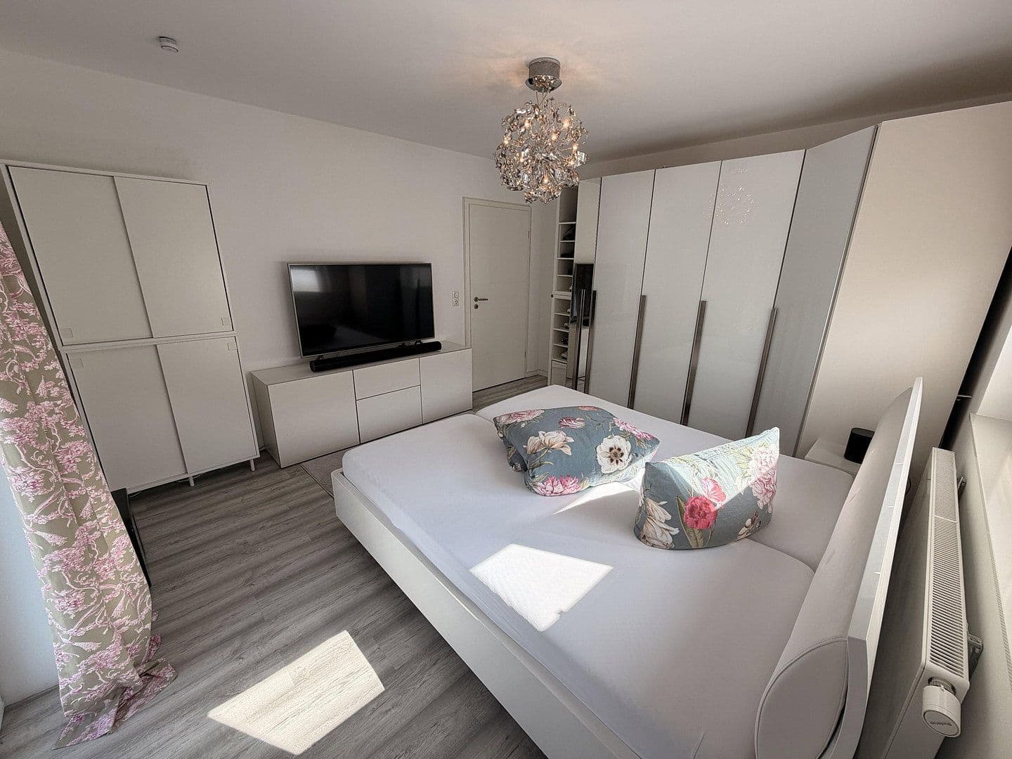 Prodej domu 225 m², pozemek 350 m², Aystetten, Bavorsko Prodej domu 225 m², pozemek 350 m², Aystetten, Bavorsko
