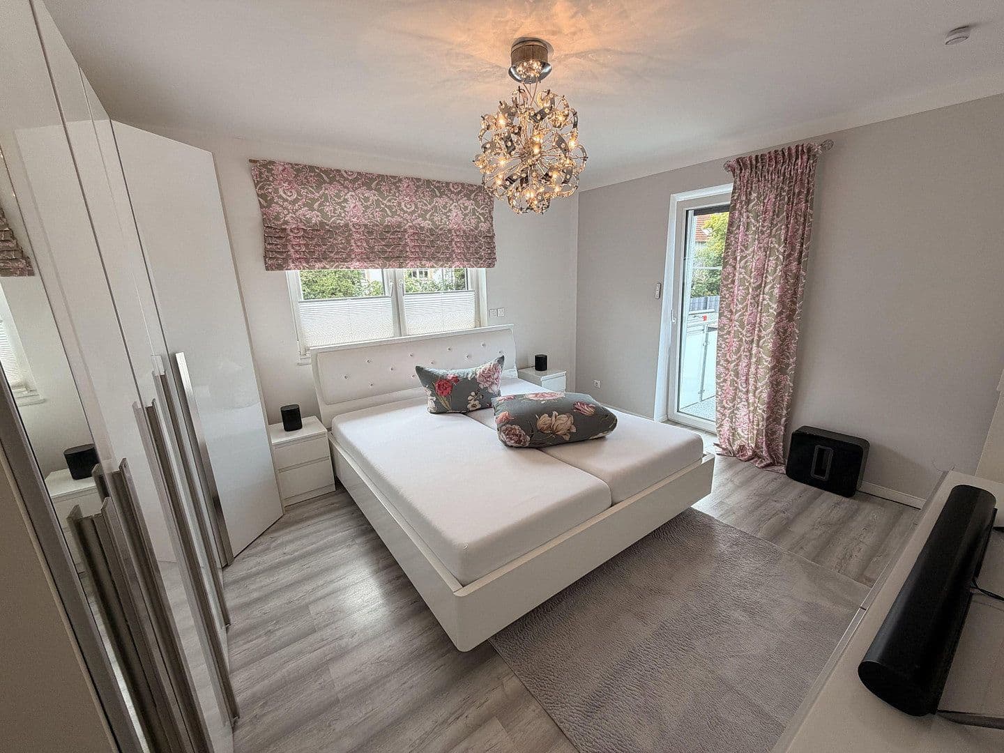 Prodej domu 225 m², pozemek 350 m², Aystetten, Bavorsko Prodej domu 225 m², pozemek 350 m², Aystetten, Bavorsko