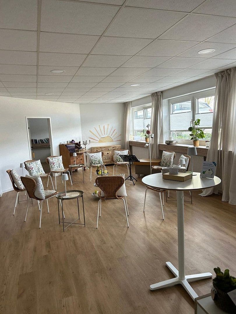 Pronájem kanceláře 140 m², Bietigheim-Bissingen, Bádensko-Württembersko Pronájem kanceláře 140 m², Bietigheim-Bissingen, Bádensko-Württembersko