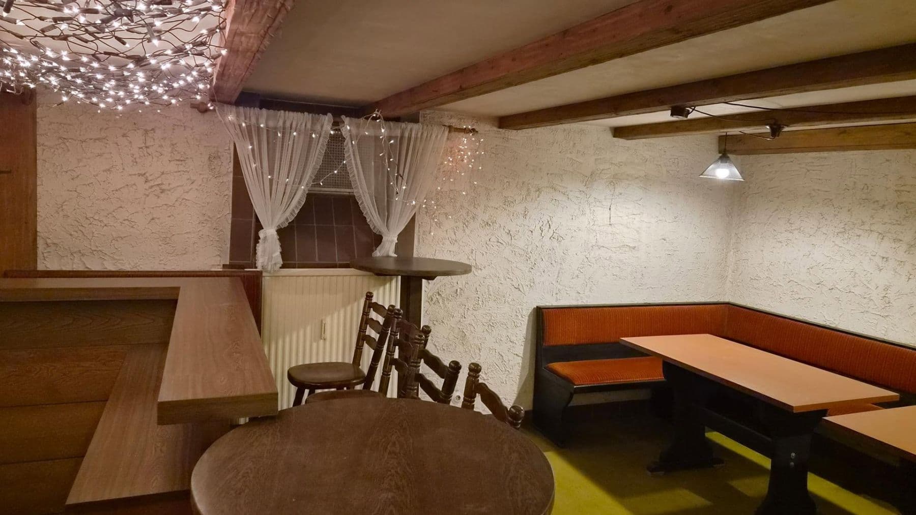 Prodej domu 132 m², pozemek 743 m², Moers, Severní Porýní-Vestfálsko Prodej domu 132 m², pozemek 743 m², Moers, Severní Porýní-Vestfálsko