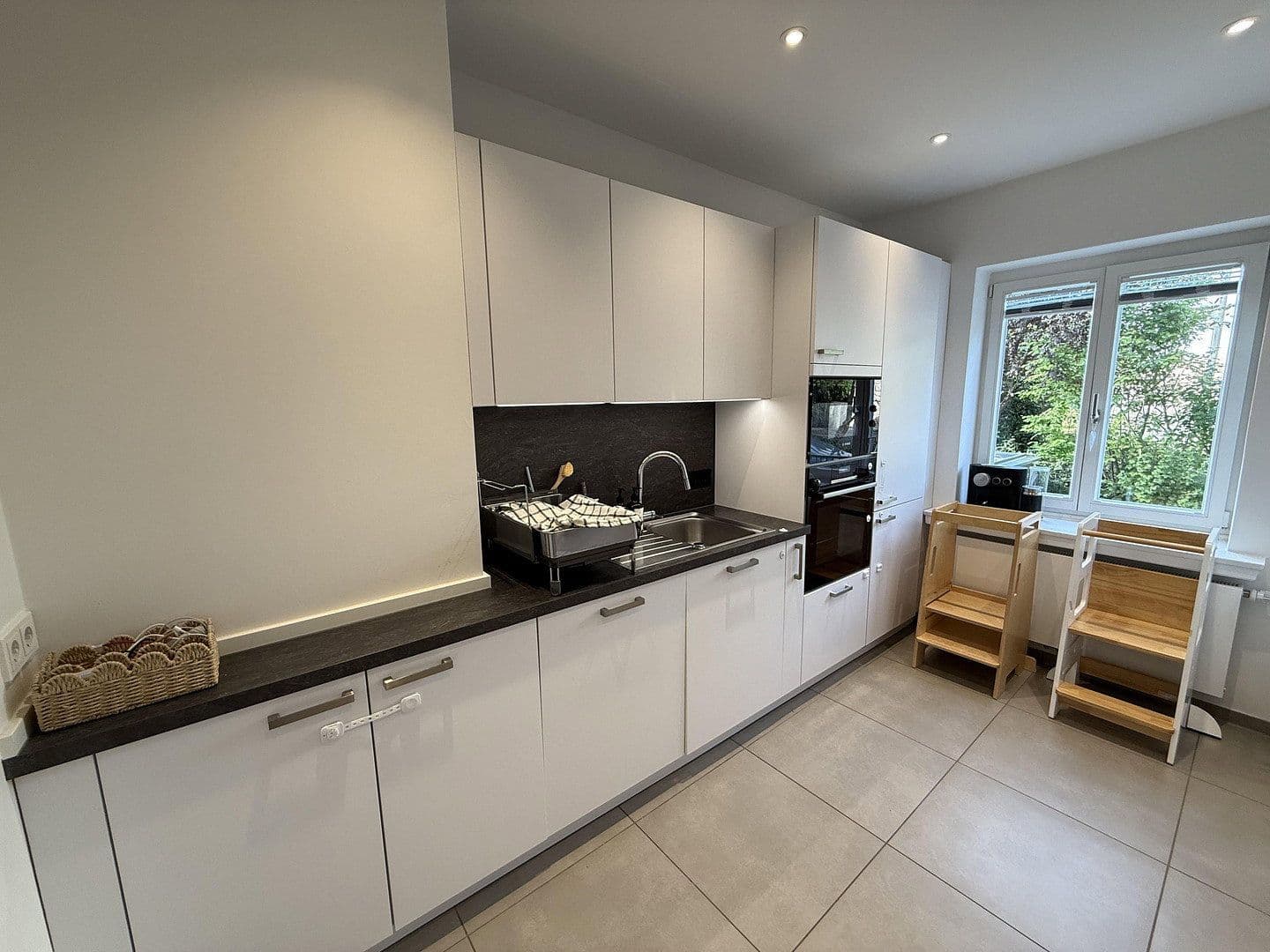 Pronájem bytu 4+1 157 m², Kassel, Hessen Pronájem bytu 4+1 157 m², Kassel, Hessen