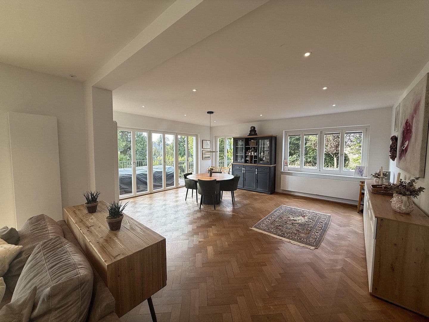 Pronájem bytu 4+1 157 m², Kassel, Hessen Pronájem bytu 4+1 157 m², Kassel, Hessen