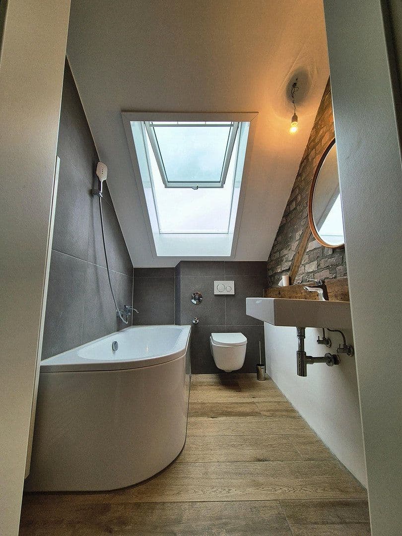 Pronájem bytu 3+1 90 m², Wesel, Severní Porýní-Vestfálsko Pronájem bytu 3+1 90 m², Wesel, Severní Porýní-Vestfálsko