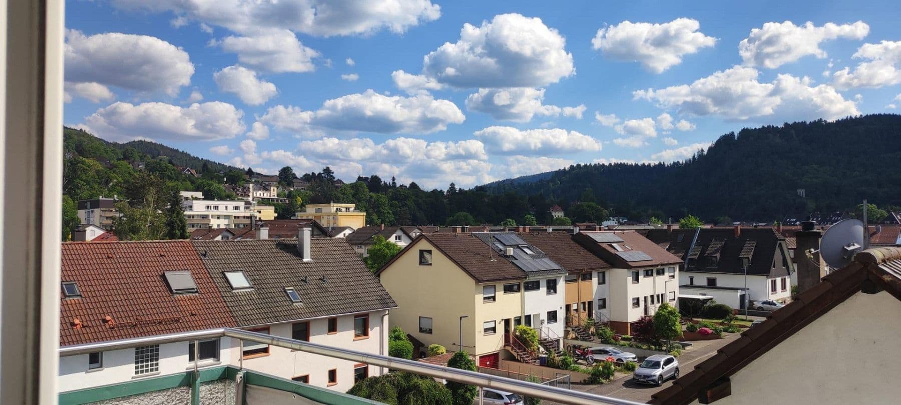 Pronájem bytu 4+1 97 m², Gernsbach, Bádensko-Württembersko Pronájem bytu 4+1 97 m², Gernsbach, Bádensko-Württembersko