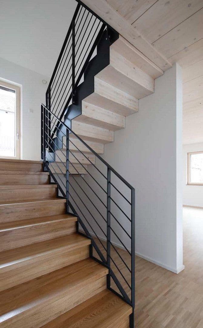 Pronájem bytu 5+1 150 m², Wielandstr.5b, Zirndorf, Bavorsko Pronájem bytu 5+1 150 m², Wielandstr.5b, Zirndorf, Bavorsko